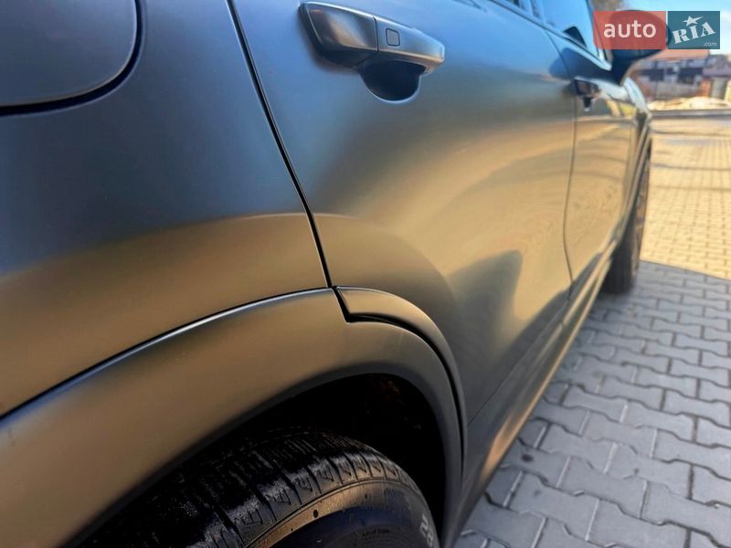 Внедорожник / Кроссовер Porsche Cayenne 2010 в Хмельницком