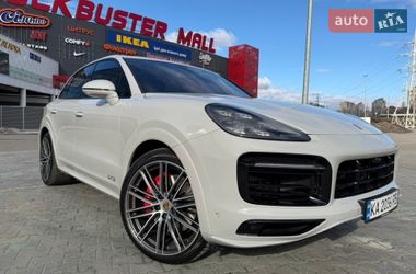 Внедорожник / Кроссовер Porsche Cayenne 2022 в Киеве