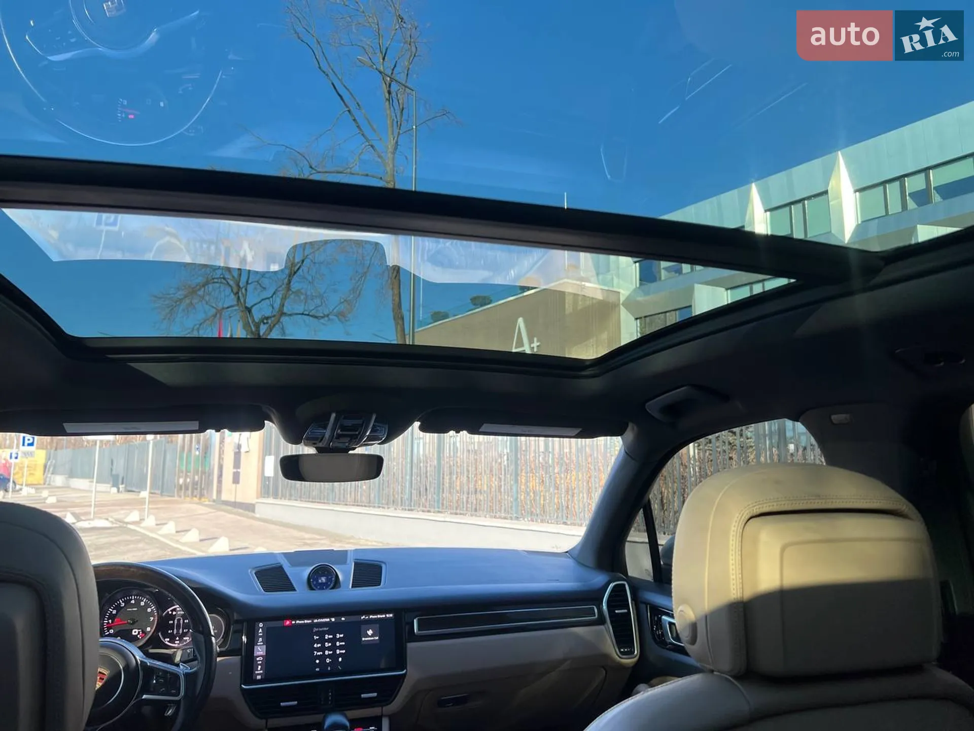2019 Porsche Cayenne - мініатюра 29