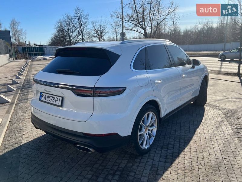 Позашляховик / Кросовер Porsche Cayenne 2019 в Києві