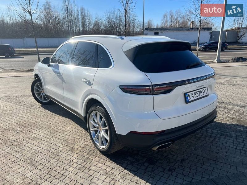 Позашляховик / Кросовер Porsche Cayenne 2019 в Києві
