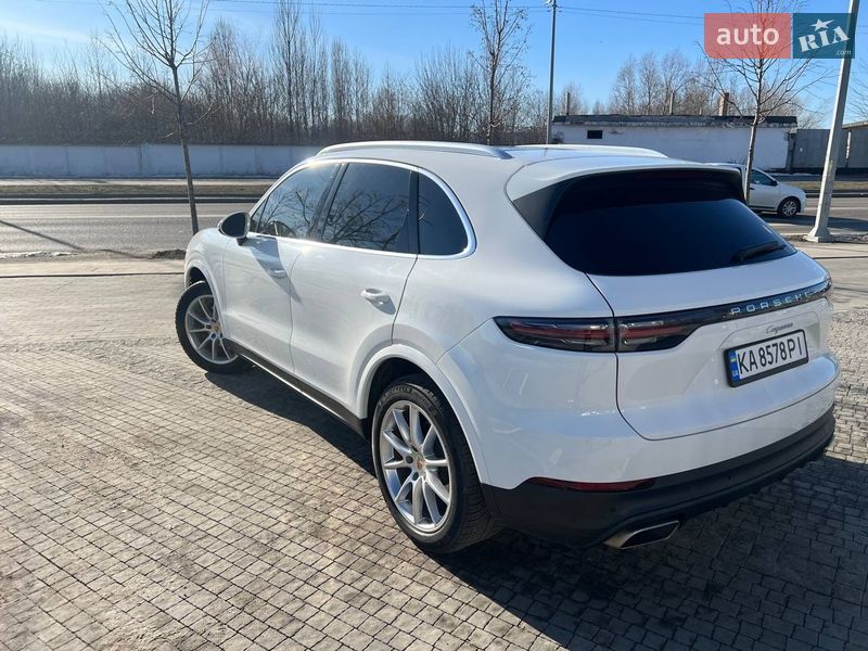 Позашляховик / Кросовер Porsche Cayenne 2019 в Києві