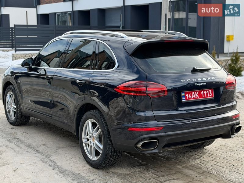 Внедорожник / Кроссовер Porsche Cayenne 2016 в Тернополе