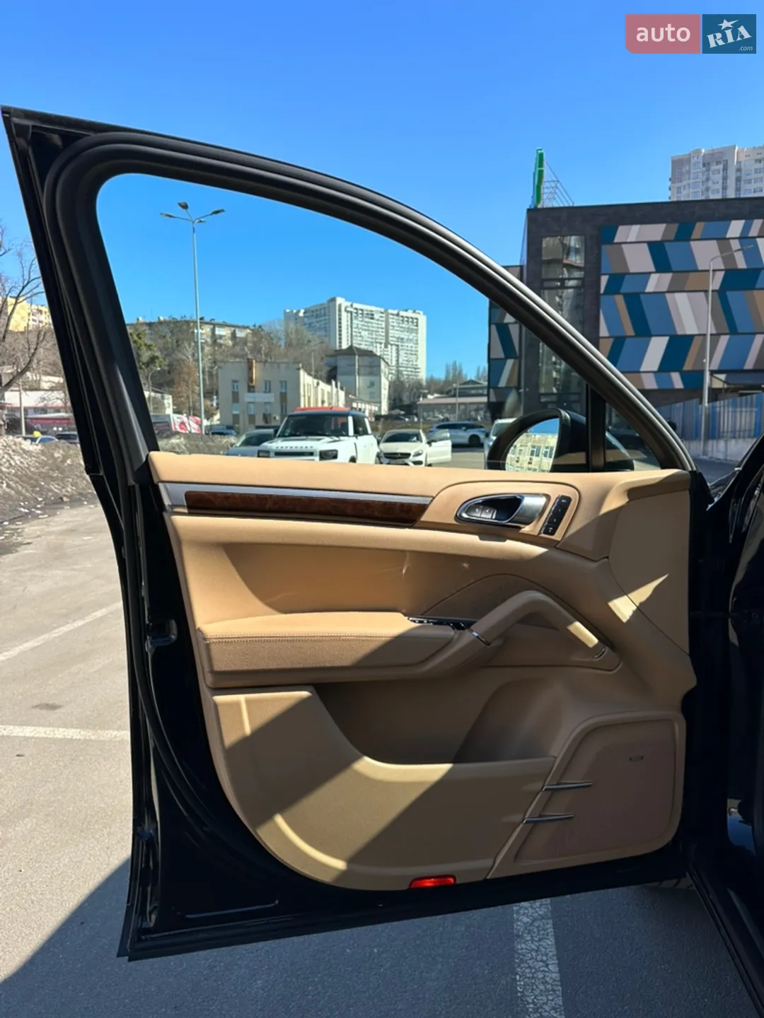 2013 Porsche Cayenne - мініатюра 17