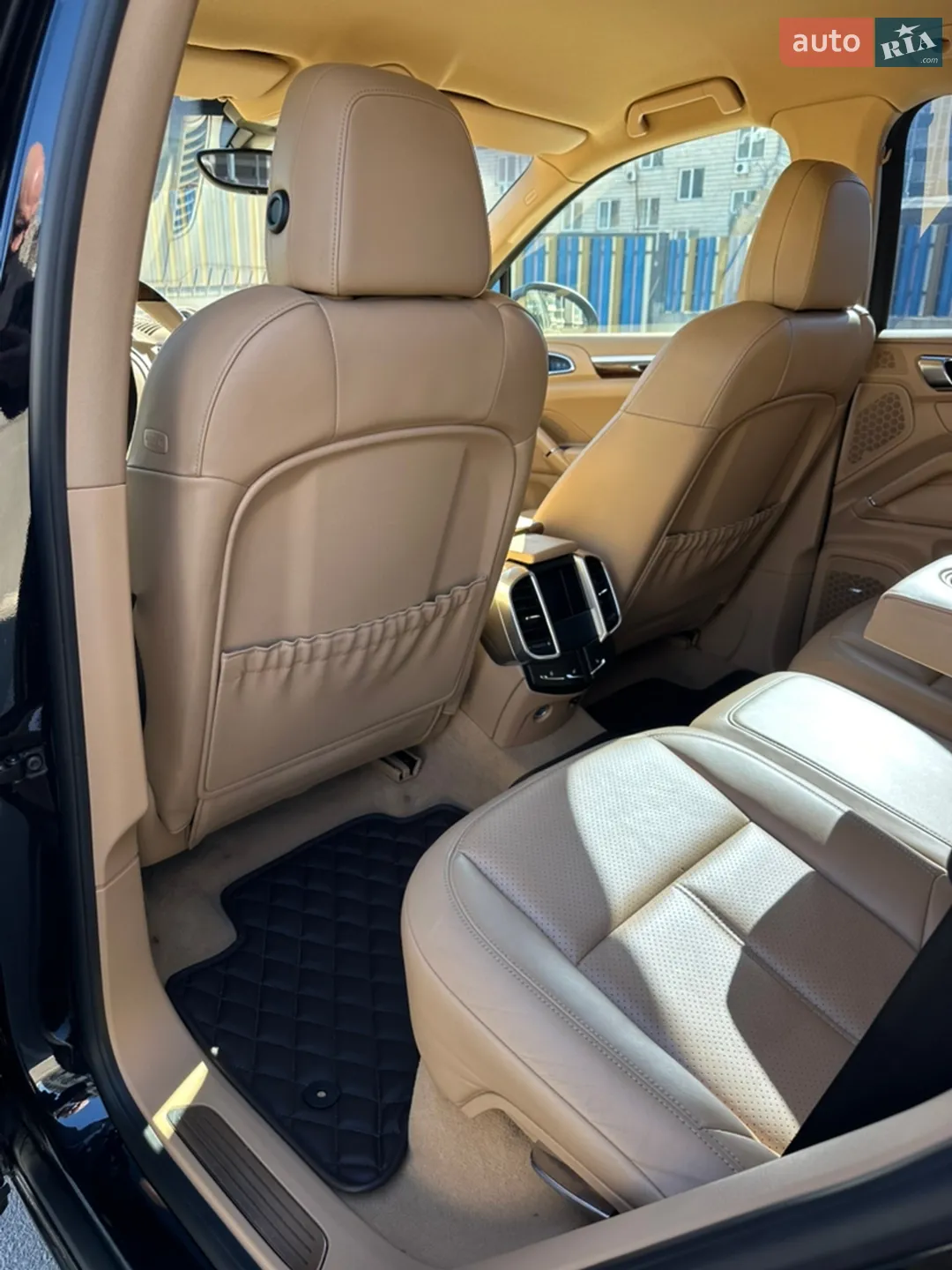 2013 Porsche Cayenne - мініатюра 24