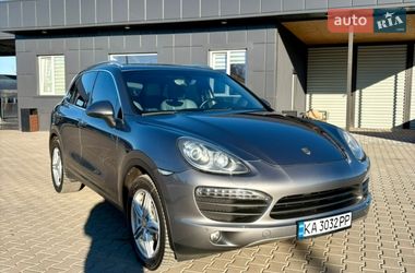 Позашляховик / Кросовер Porsche Cayenne 2010 в Врадіївці