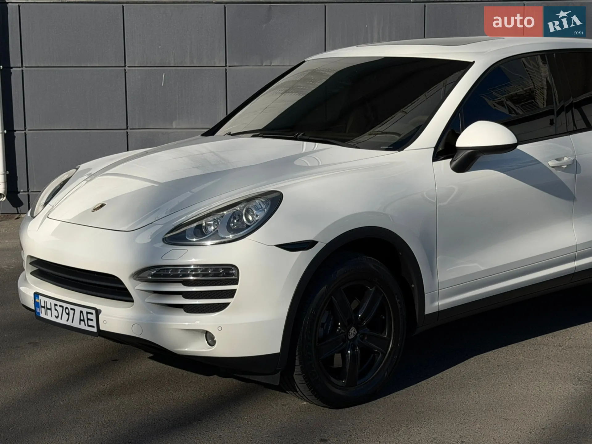2010 Porsche Cayenne - мініатюра 2