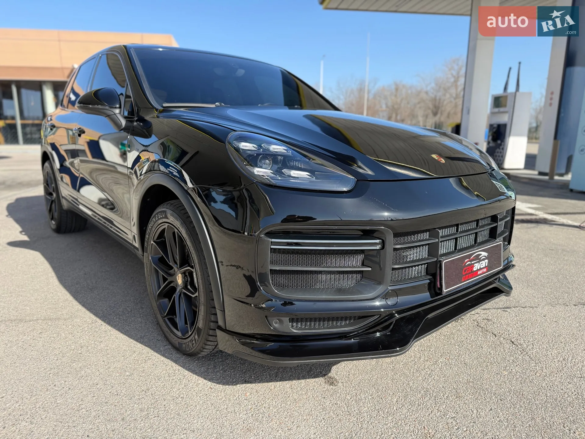 2016 Porsche Cayenne - мініатюра 16