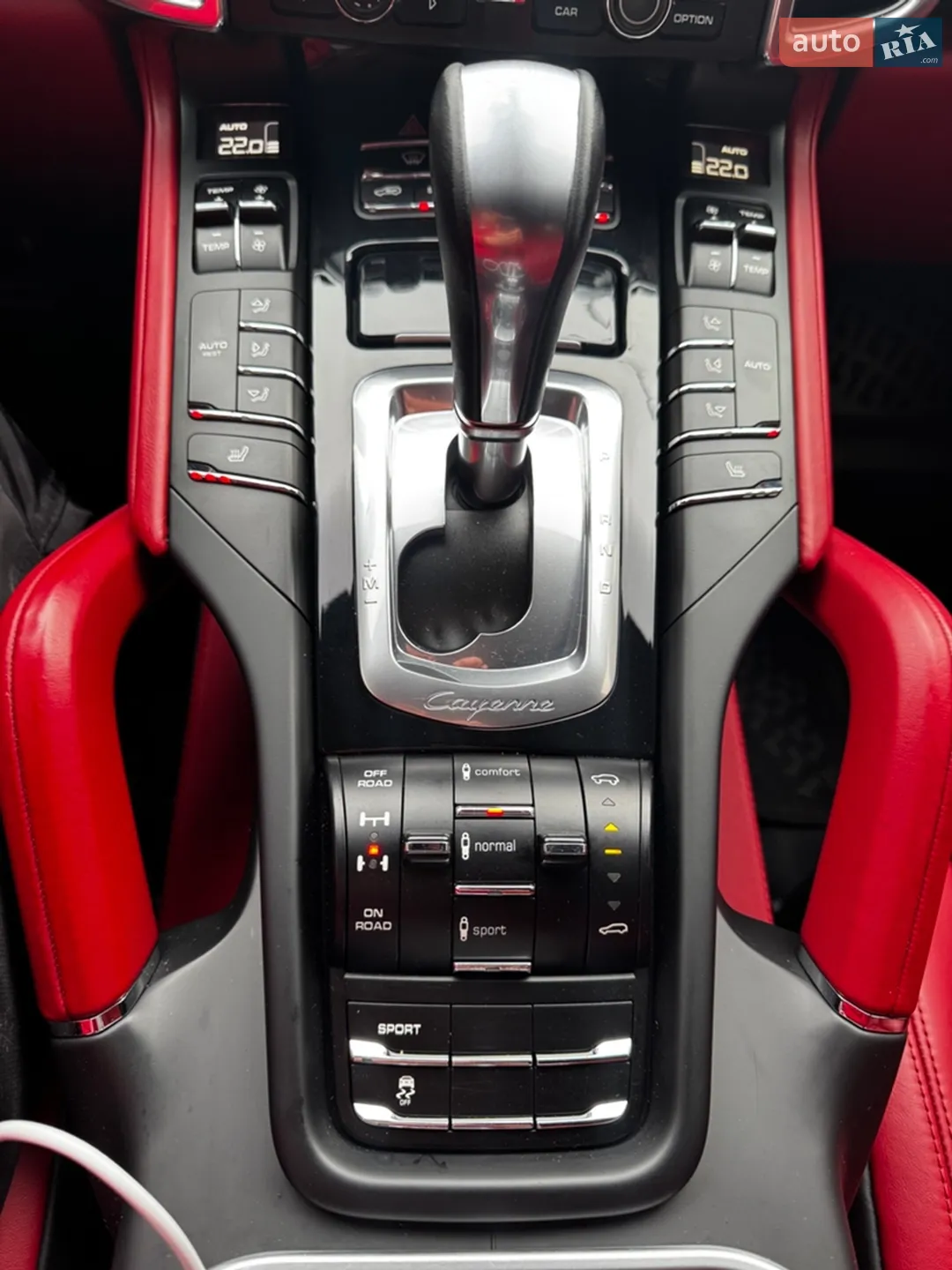 2013 Porsche Cayenne - мініатюра 13