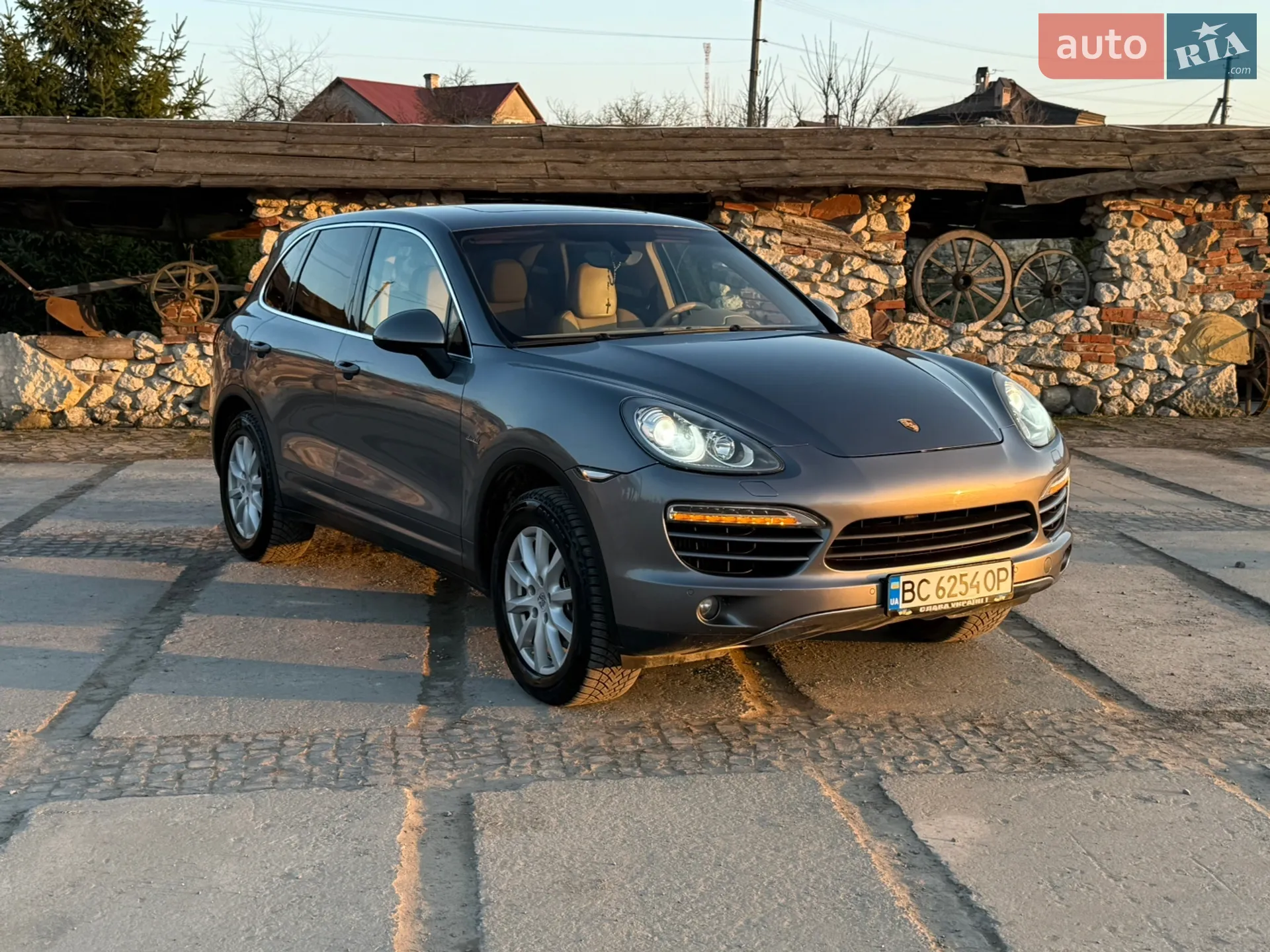 2010 Porsche Cayenne - мініатюра 9