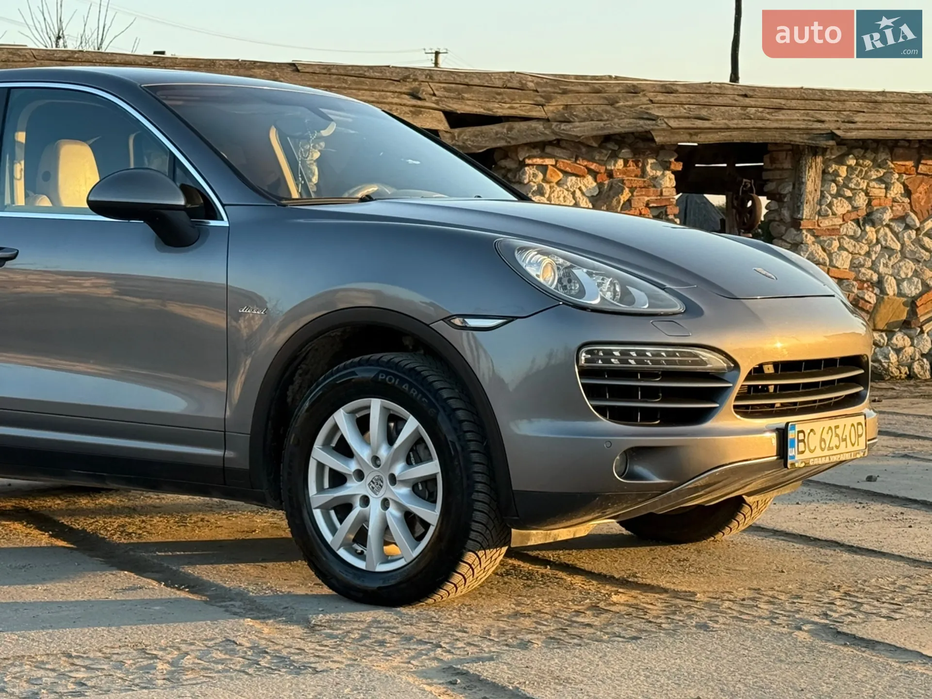 2010 Porsche Cayenne - мініатюра 17
