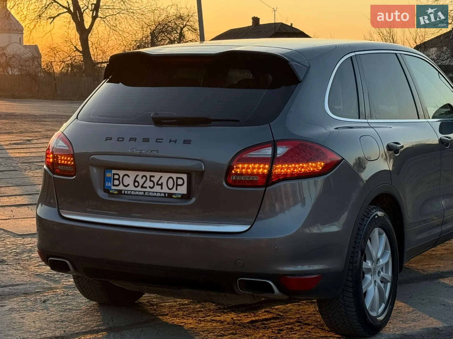 2010 Porsche Cayenne - мініатюра 32
