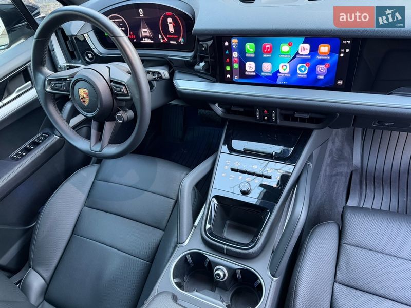 Внедорожник / Кроссовер Porsche Cayenne 2023 в Киеве