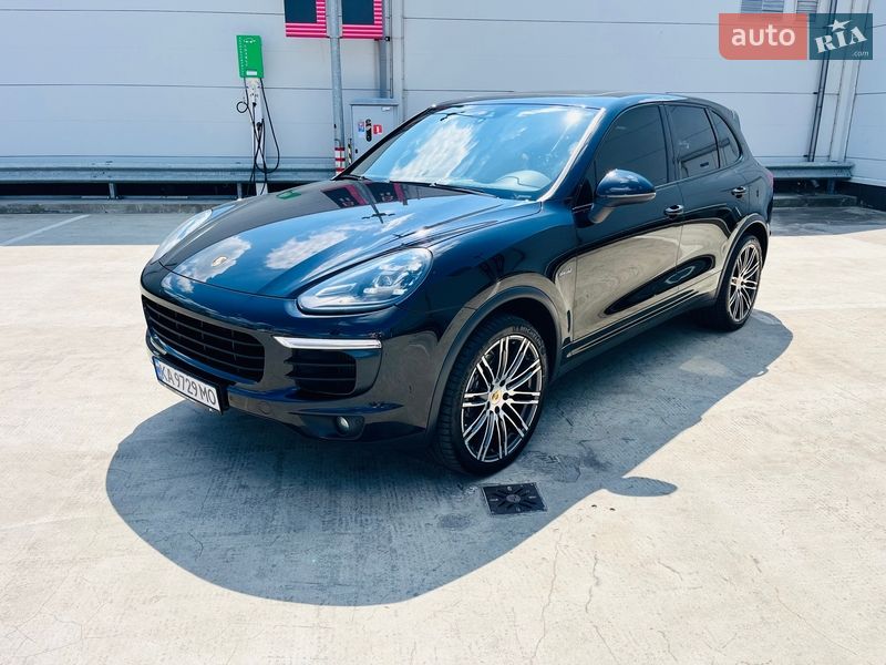 Porsche Cayenne 2015