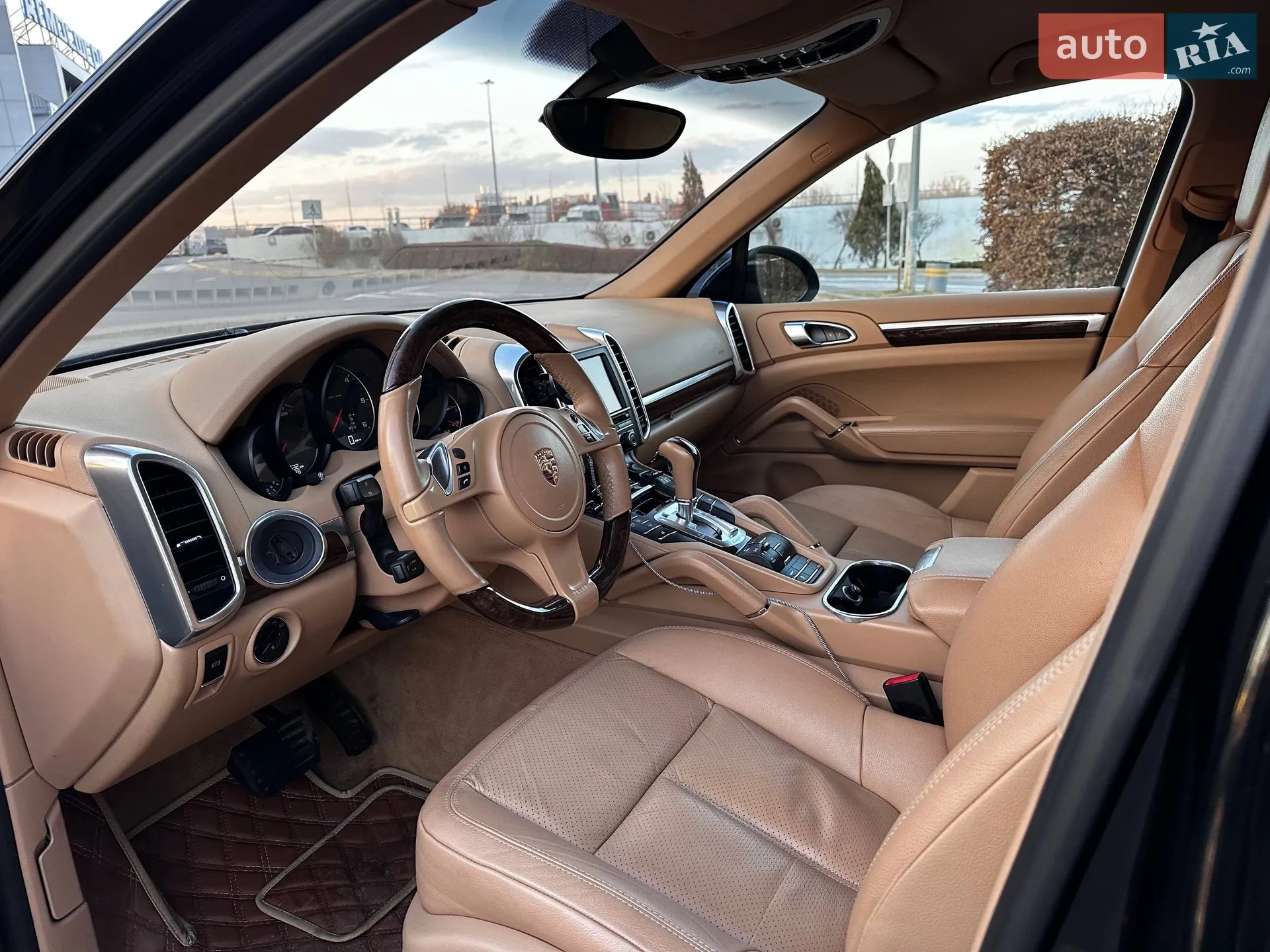 2013 Porsche Cayenne - мініатюра 15