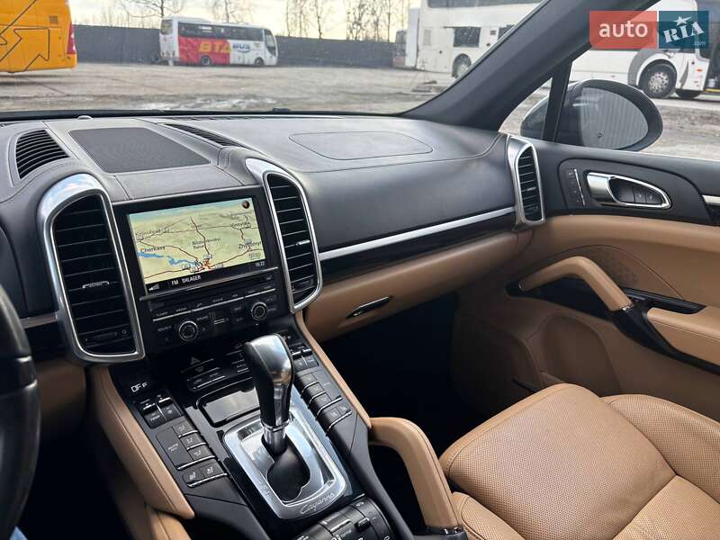 Внедорожник / Кроссовер Porsche Cayenne 2013 в Василькове