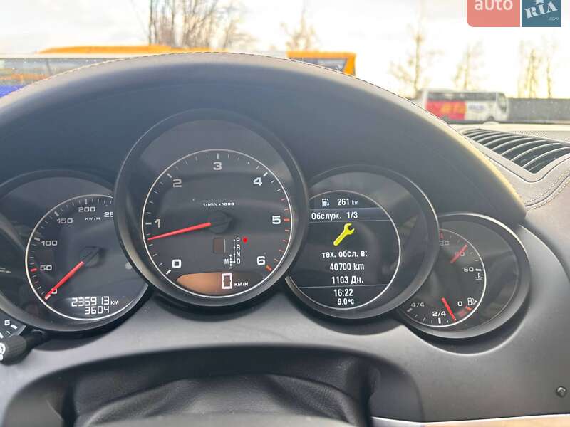 Внедорожник / Кроссовер Porsche Cayenne 2013 в Василькове