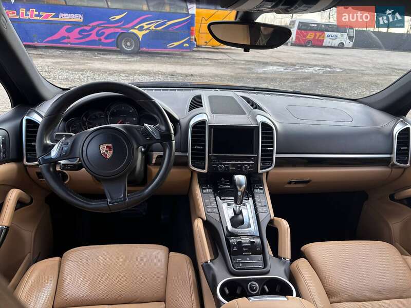 Внедорожник / Кроссовер Porsche Cayenne 2013 в Василькове