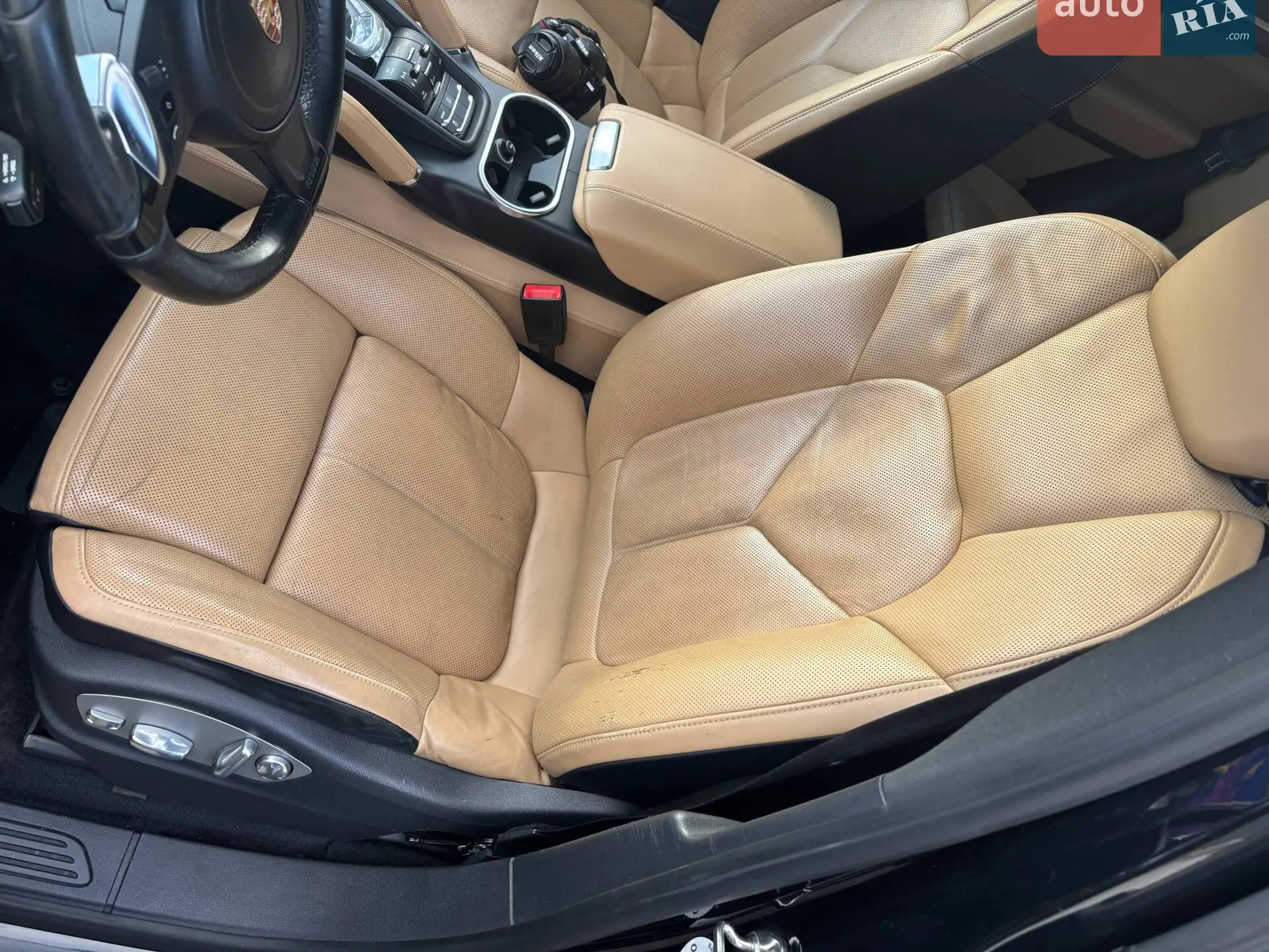 2013 Porsche Cayenne - мініатюра 28