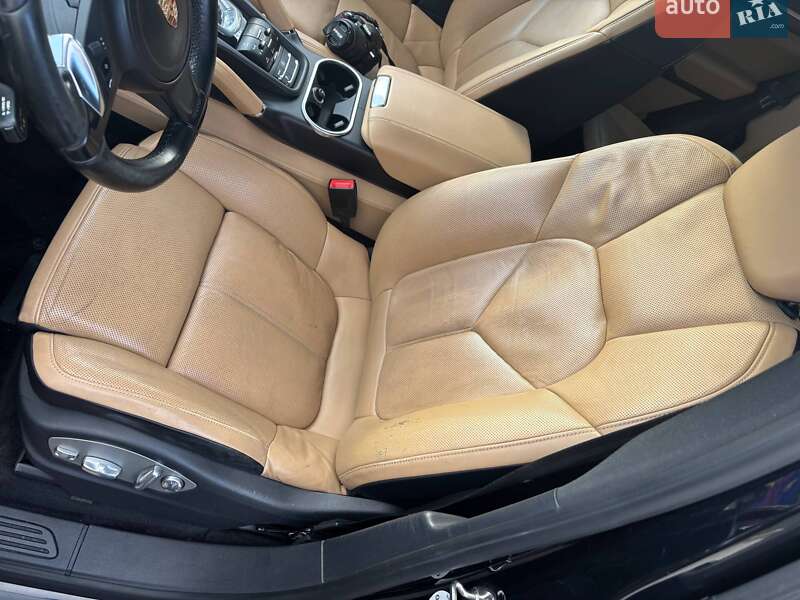Внедорожник / Кроссовер Porsche Cayenne 2013 в Василькове