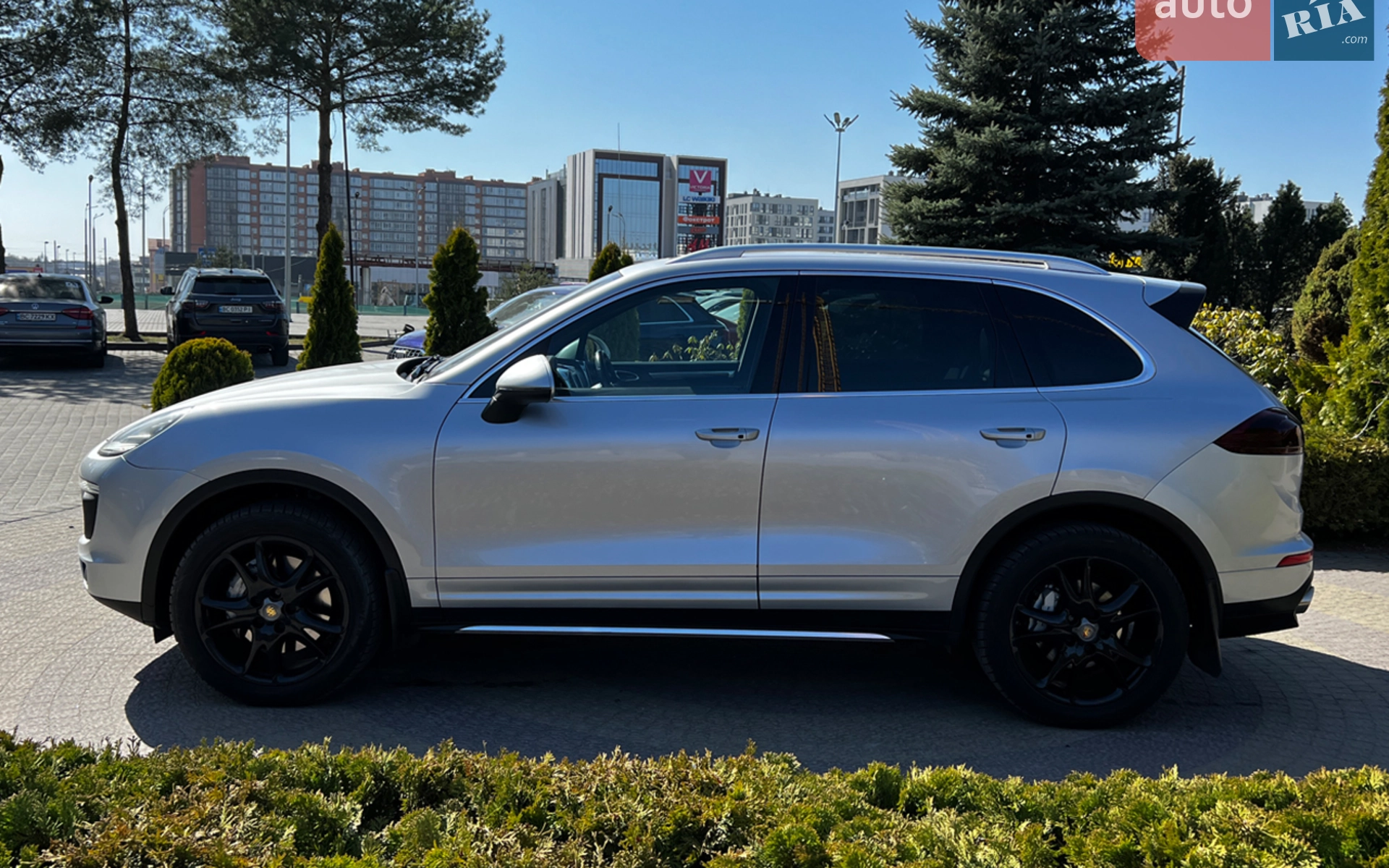 2014 Porsche Cayenne - мініатюра 5
