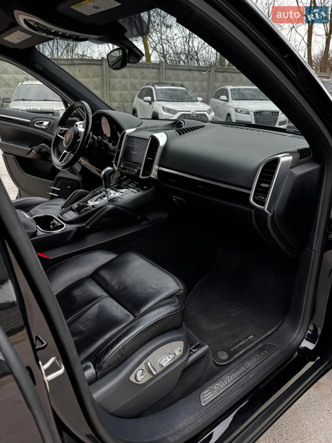 2016 Porsche Cayenne - мініатюра 20