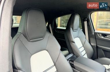 Внедорожник / Кроссовер Porsche Cayenne 2025 в Киеве