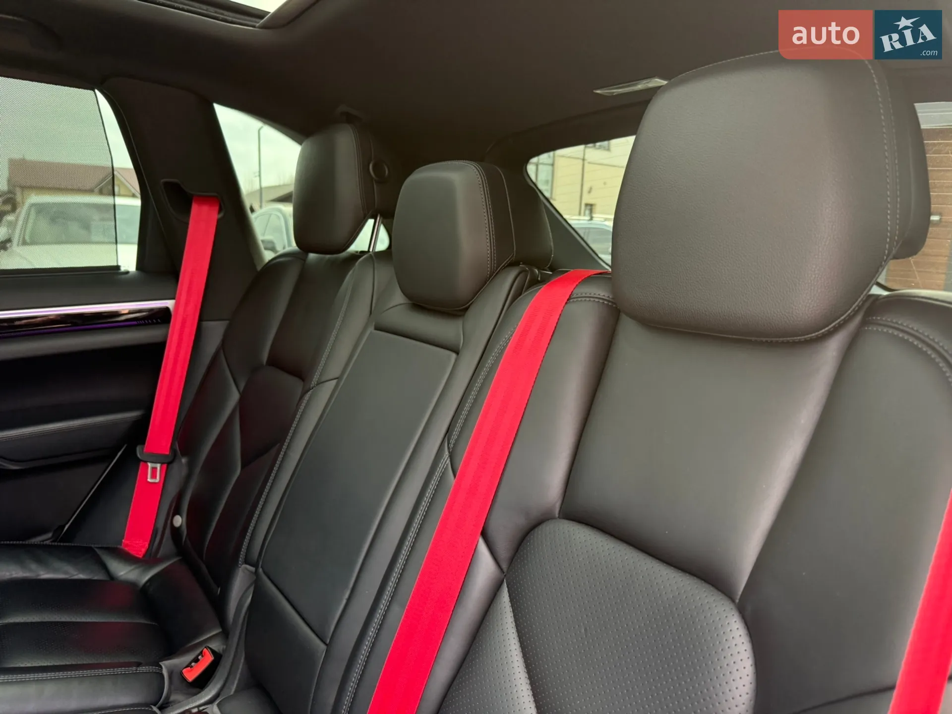 2016 Porsche Cayenne - мініатюра 48