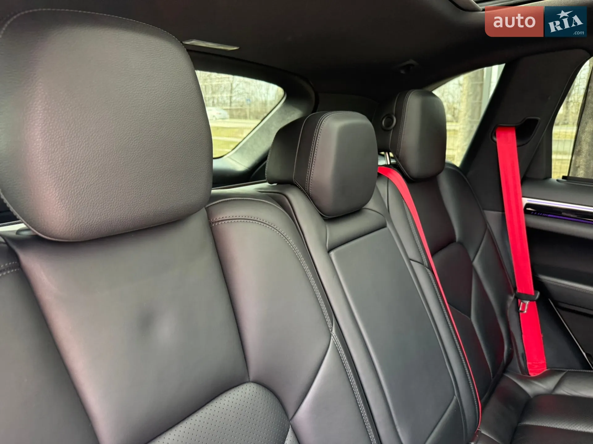 2016 Porsche Cayenne - мініатюра 57