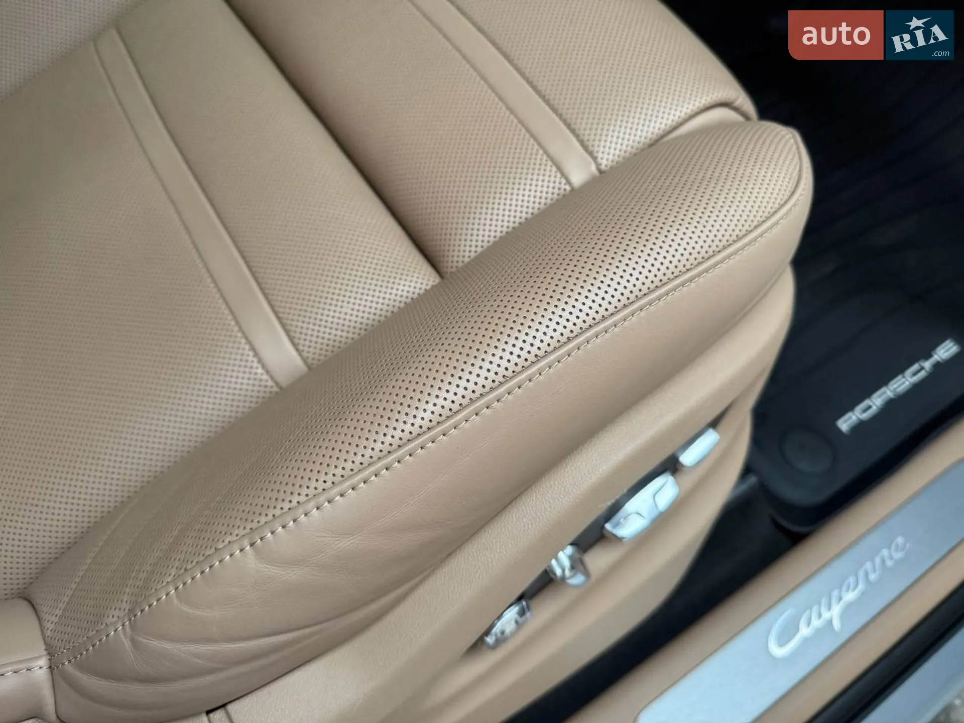 2018 Porsche Cayenne - мініатюра 26