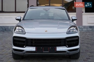Позашляховик / Кросовер Porsche Cayenne 2018 в Львові
