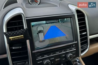 Внедорожник / Кроссовер Porsche Cayenne 2015 в Киеве