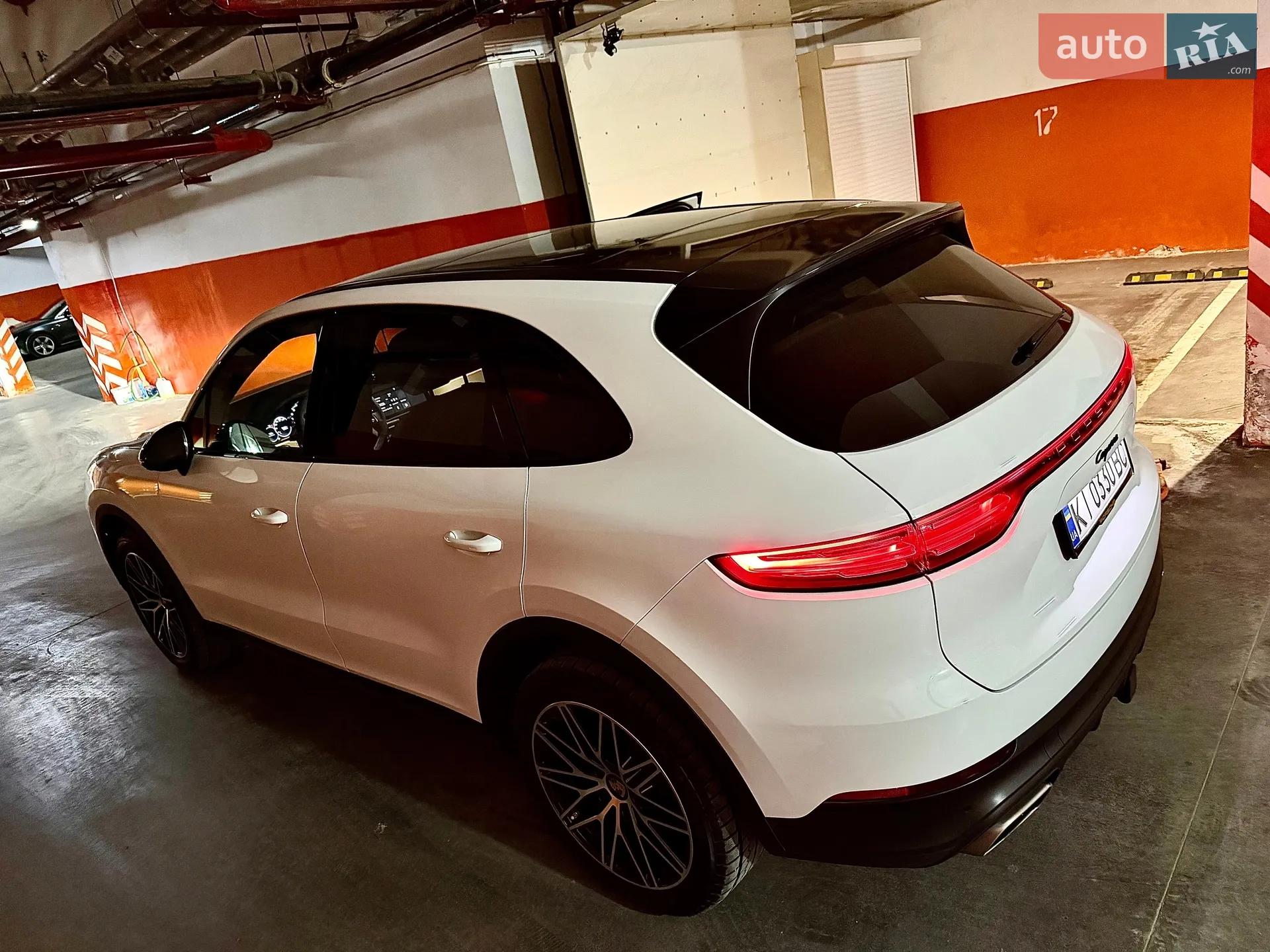 2018 Porsche Cayenne - мініатюра 3