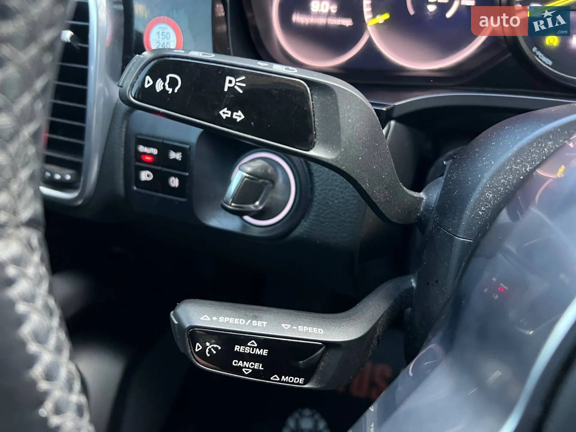 2019 Porsche Cayenne - мініатюра 25