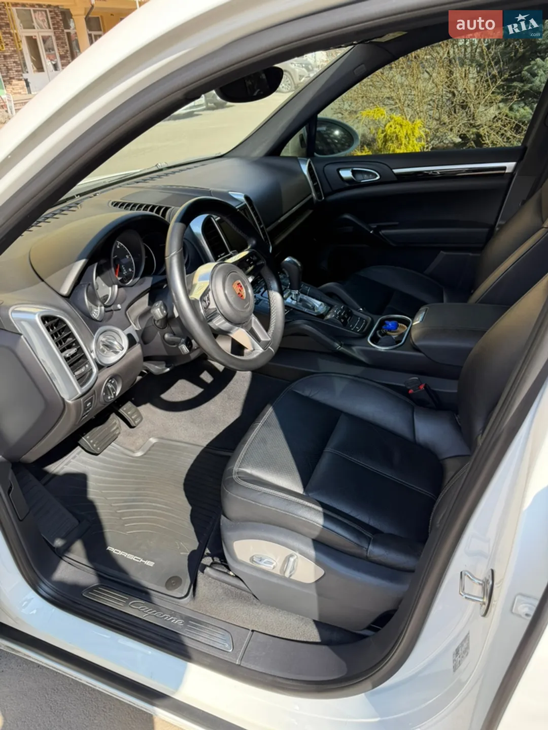 2016 Porsche Cayenne - мініатюра 11