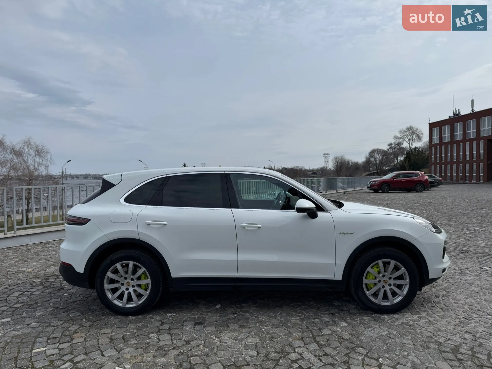 2018 Porsche Cayenne - мініатюра 4