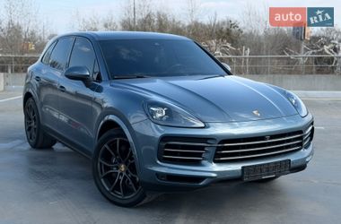 Позашляховик / Кросовер Porsche Cayenne 2018 в Києві