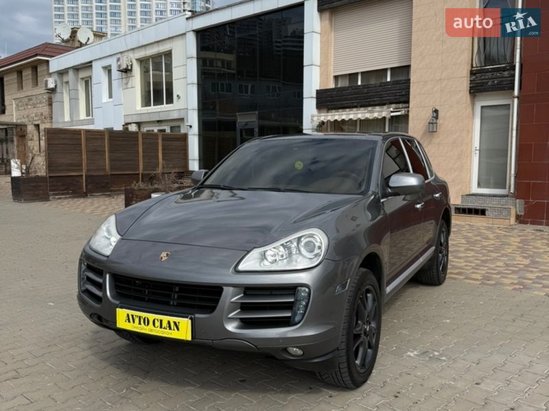 Позашляховик / Кросовер Porsche Cayenne 2009 в Одесі