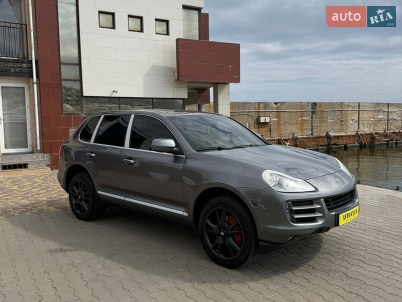 Позашляховик / Кросовер Porsche Cayenne 2009 в Одесі