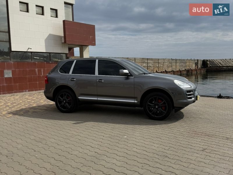 Позашляховик / Кросовер Porsche Cayenne 2009 в Одесі