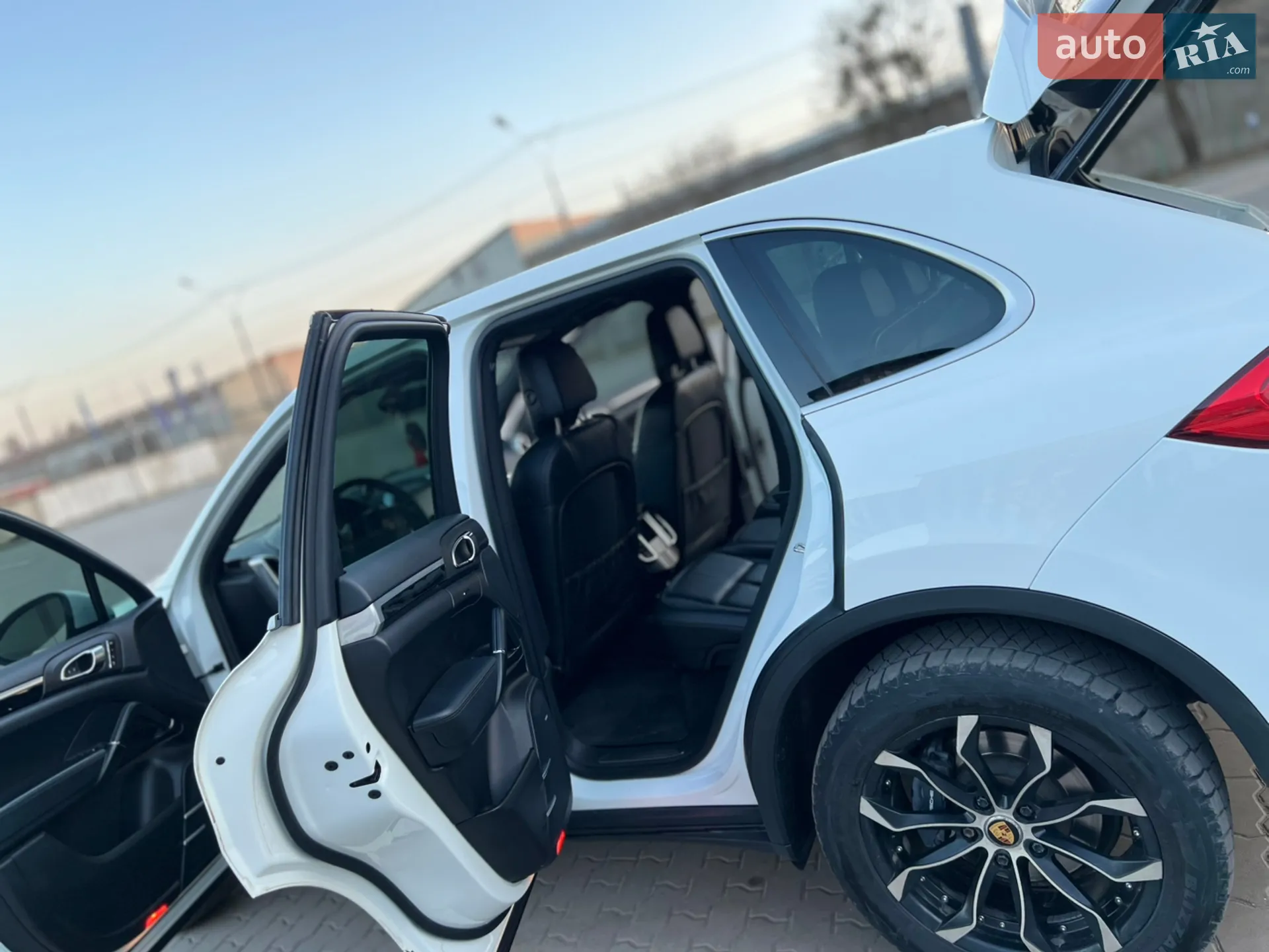 2014 Porsche Cayenne - мініатюра 51