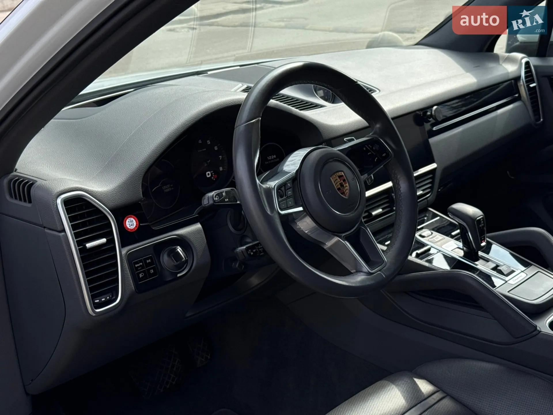 2019 Porsche Cayenne - мініатюра 16