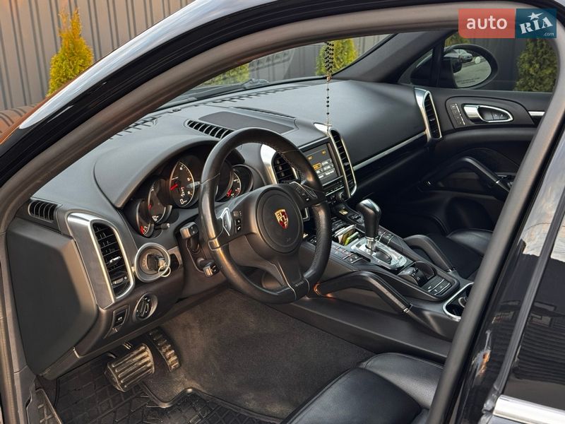 Внедорожник / Кроссовер Porsche Cayenne 2012 в Луцке фото 32 Внедорожник / Кроссовер Porsche Cayenne 2012 в Луцке