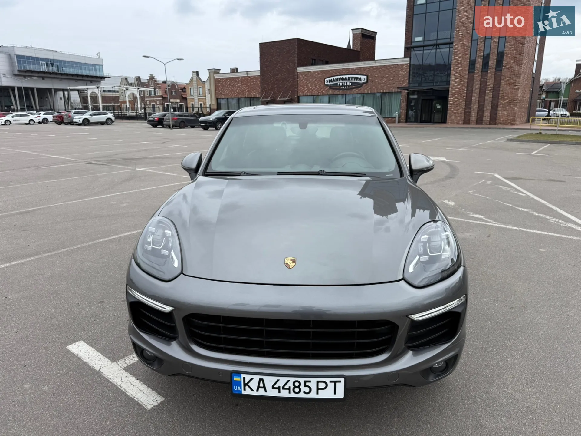 2015 Porsche Cayenne - мініатюра 16