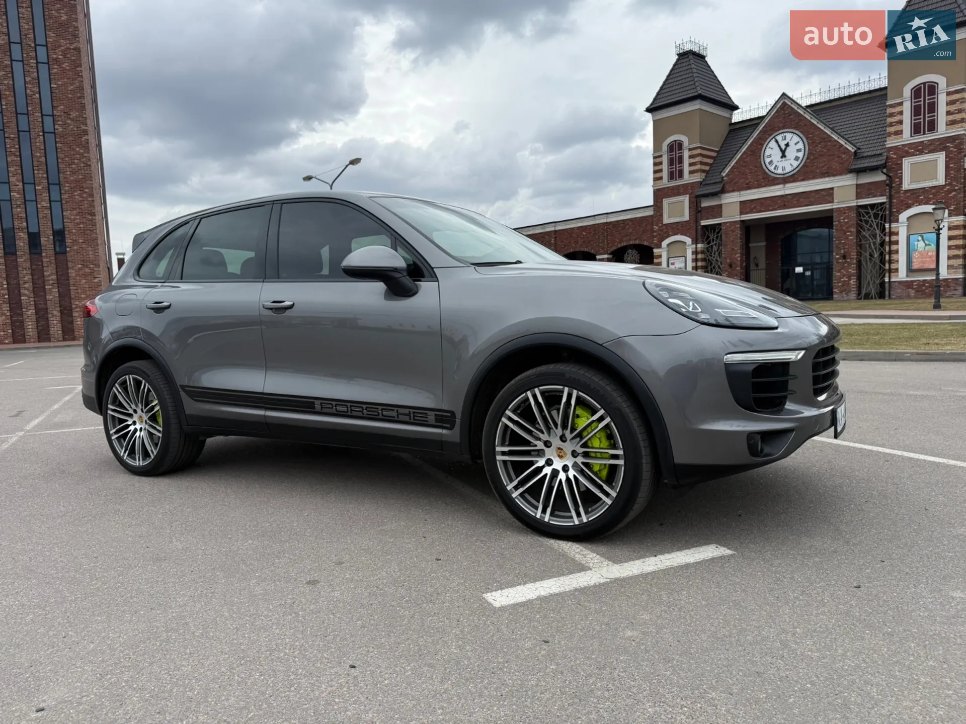 2015 Porsche Cayenne - мініатюра 21