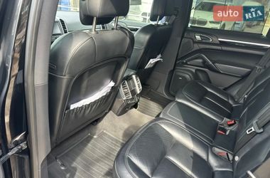 Внедорожник / Кроссовер Porsche Cayenne 2015 в Киеве