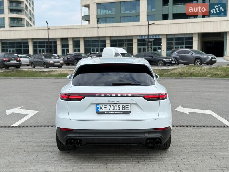 Позашляховик / Кросовер Porsche Cayenne 2019 в Дніпрі