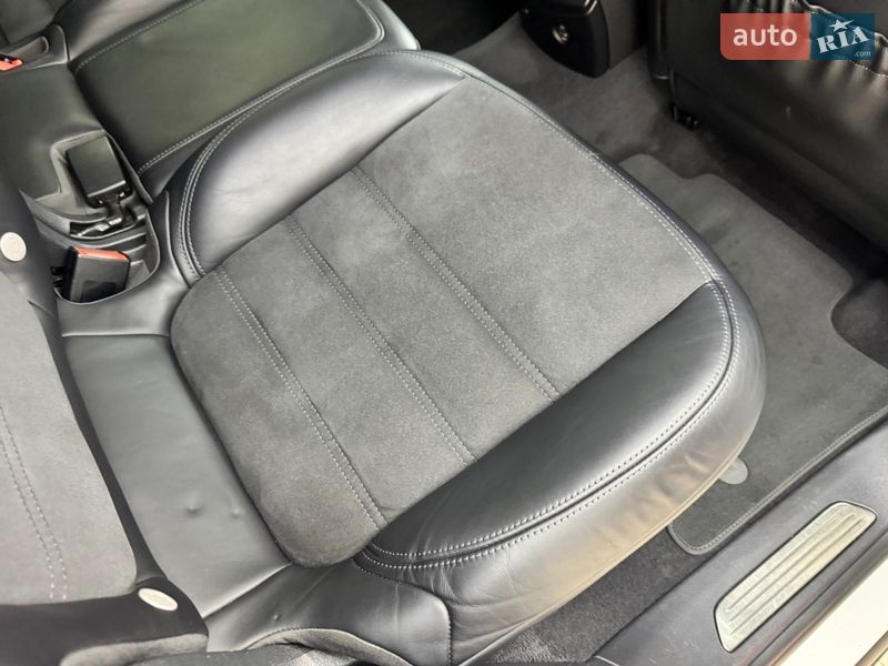 Внедорожник / Кроссовер Porsche Cayenne 2016 в Киеве