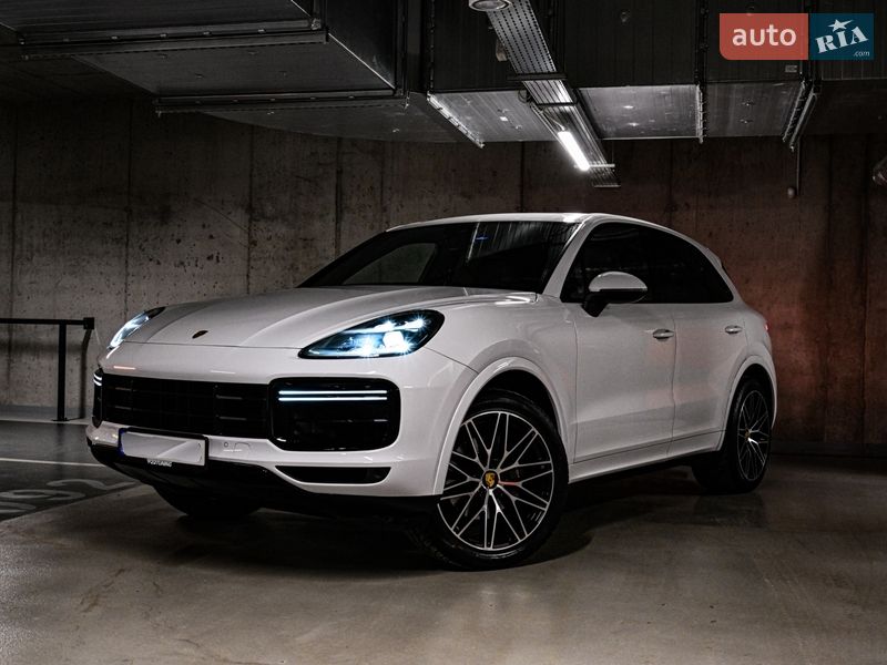 Porsche Cayenne 2020