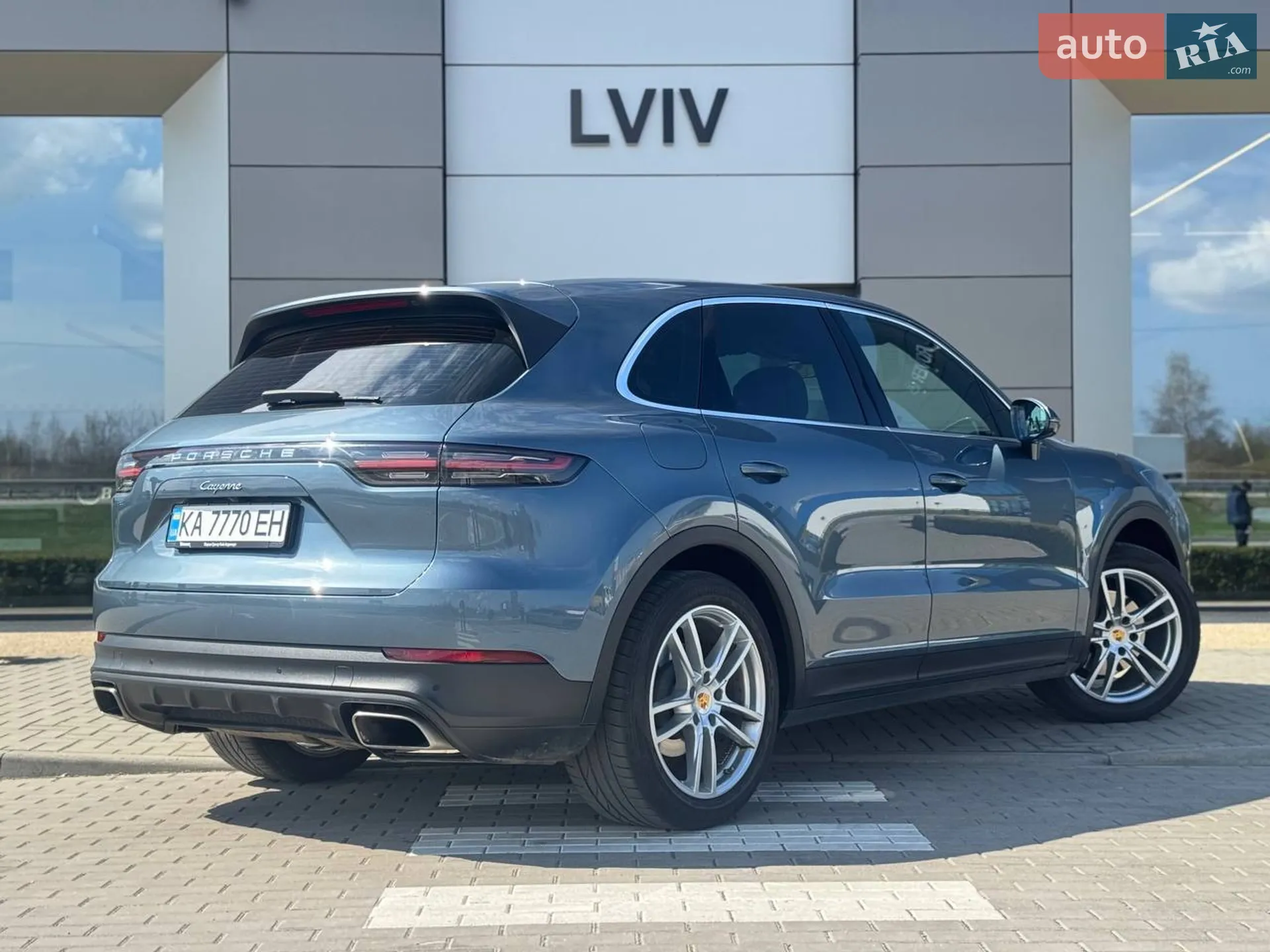 2019 Porsche Cayenne - мініатюра 4